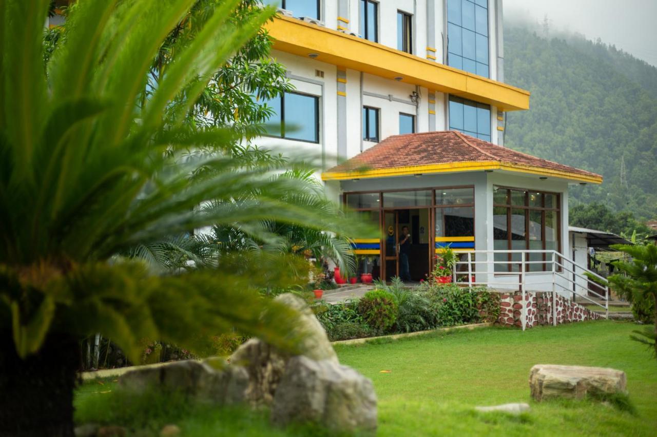 Siddhartha Riverside Resort, Chumlingtar Makaising Exterior foto